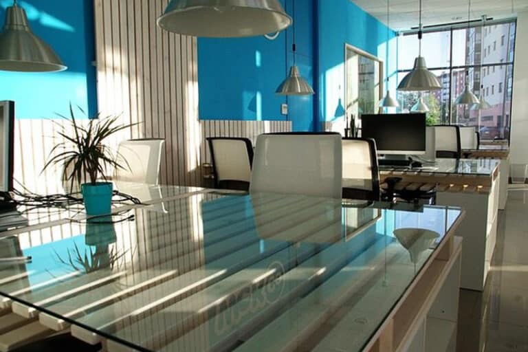 blog-office-mover - 5 Star Moving & Storage